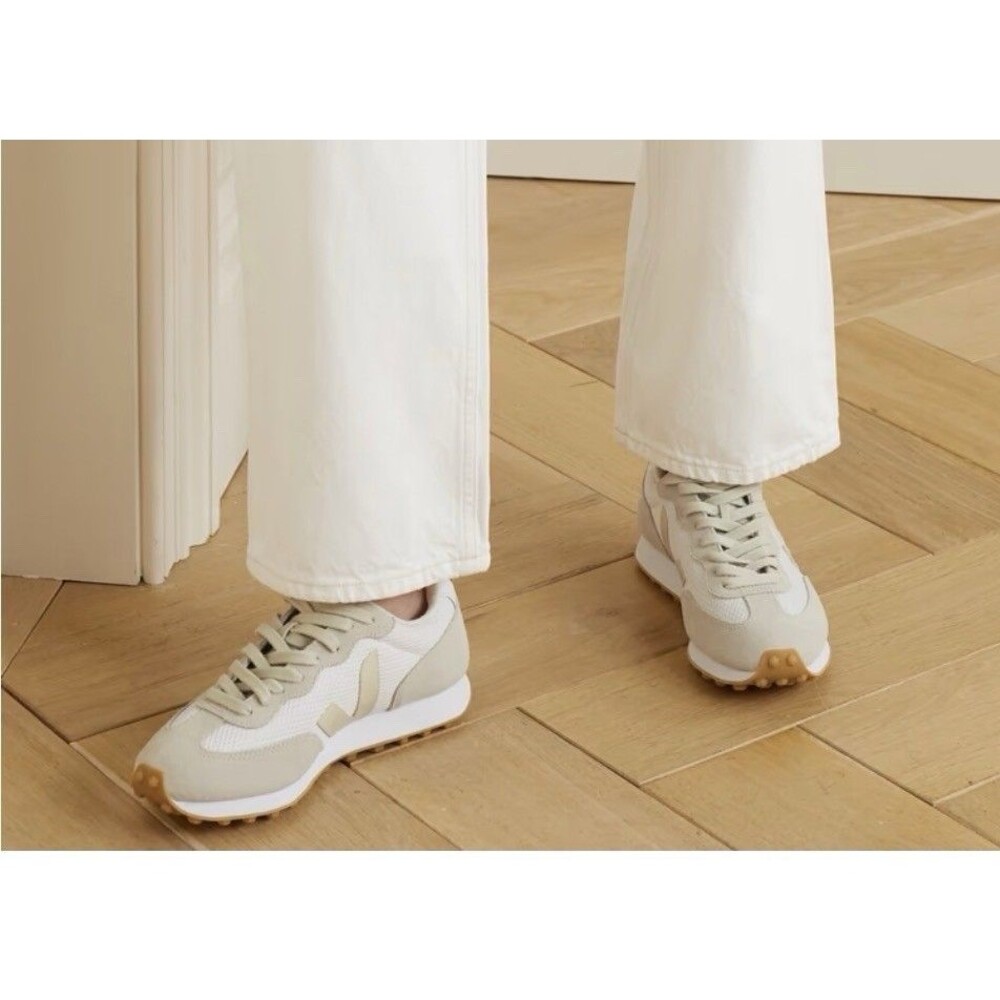 VEJA Rio Branco leather trimmed suede and mesh sneakers Size EU36  US35